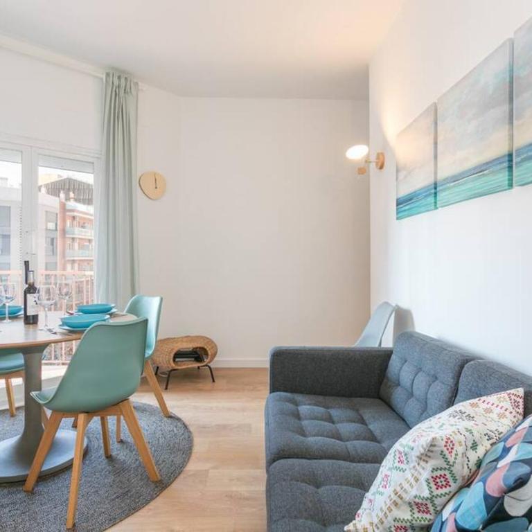 Canela Homes BARCELONA COZY - Three-Bedroom Apartment - 4