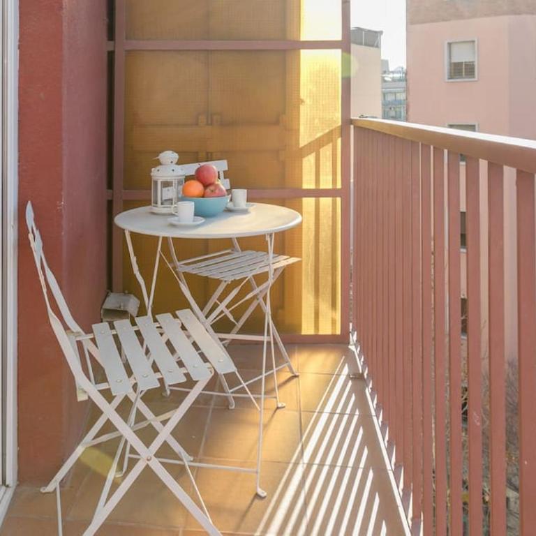 Canela Homes BARCELONA COZY - Three-Bedroom Apartment - 7