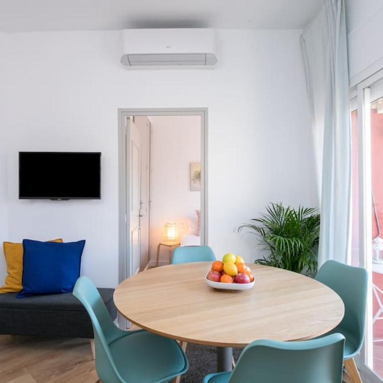 Canela Homes BARCELONA COZY - Three-Bedroom Apartment - 23