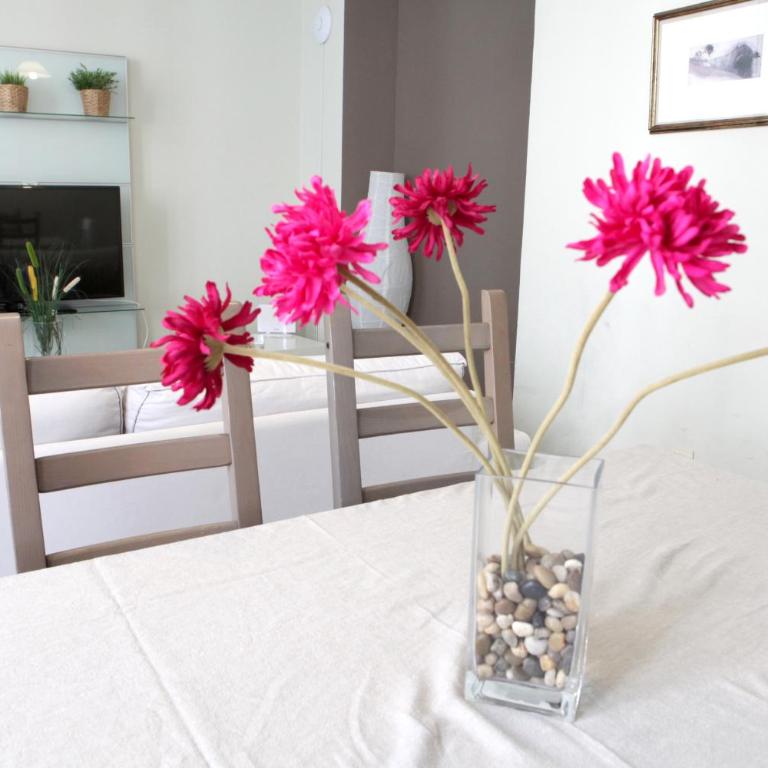Sleepin Sevilla Catedral - Three-Bedroom Apartment - 13