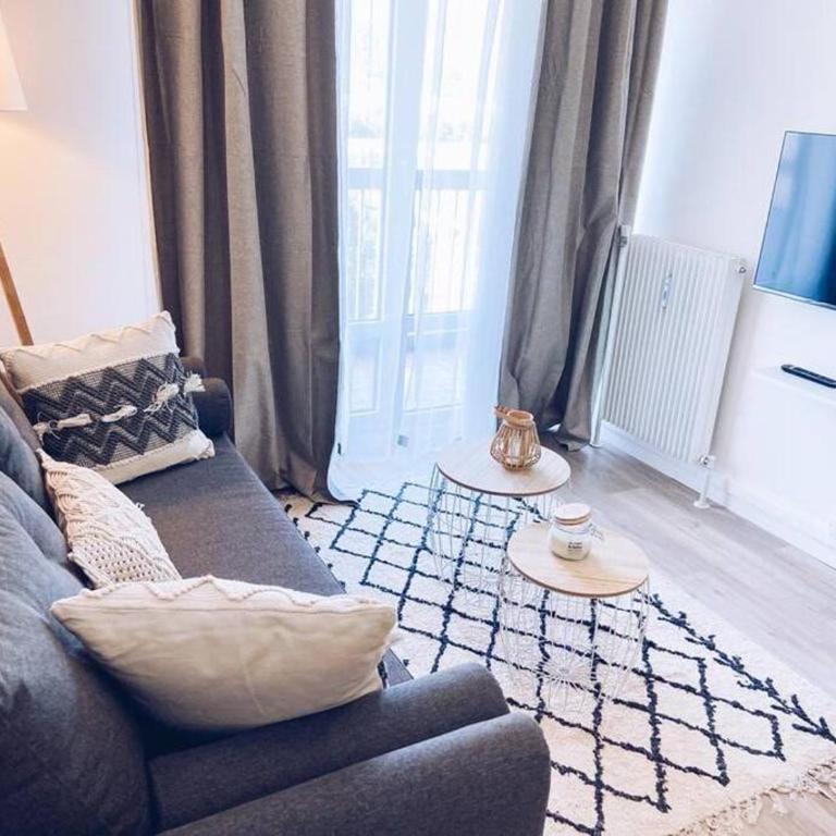 Superbe: parking gratuit + wifi puissant + balcon - Appartement 1 Chambre - 13