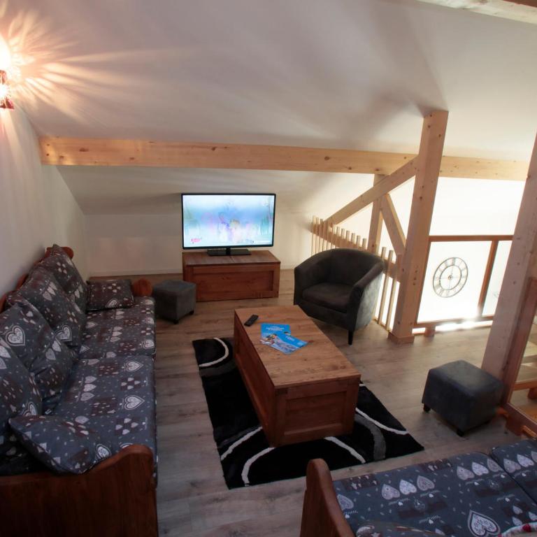 Chalet duplex 6 chambres, sauna, jacuzzi, balcons sud, parking, proche pistes et golf - FR-1-263-337 - Apartment (15 adults) - 1