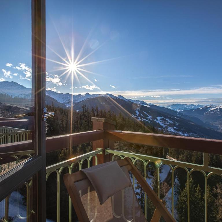Altezza Arc 1800 Hôtel & Spa - Chambre Supérieure avec Balcon - Vue sur Vallée - 7