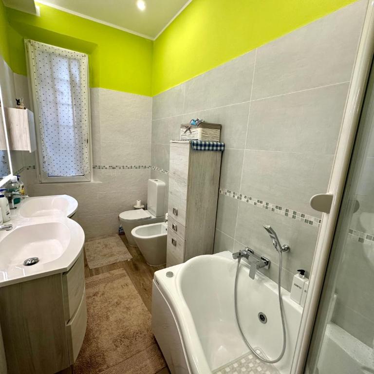 Samu Home - Appartamento con 2 Camere da Letto - 12