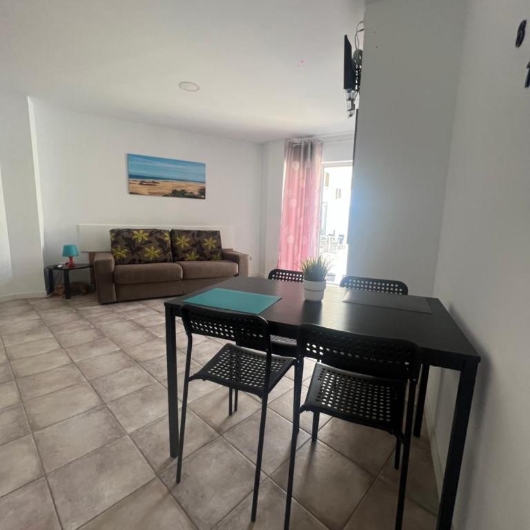 San Agustin apartments , close to the BEACH, with pool! - One-Bedroom Apartment - 8