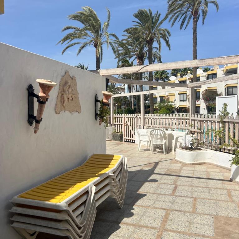 San Agustin apartments , close to the BEACH, with pool! - One-Bedroom Apartment - 1