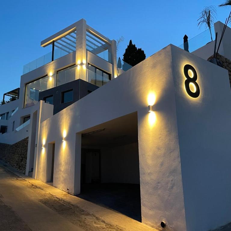 Luxury villa with panoramic views and infinity pool - Villa de 3 dormitorios - 36