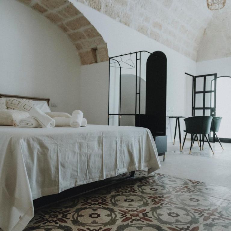 al 22 Suite & Spa Luxury Experience - Camera Matrimoniale con Vasca Idromassaggio - 20