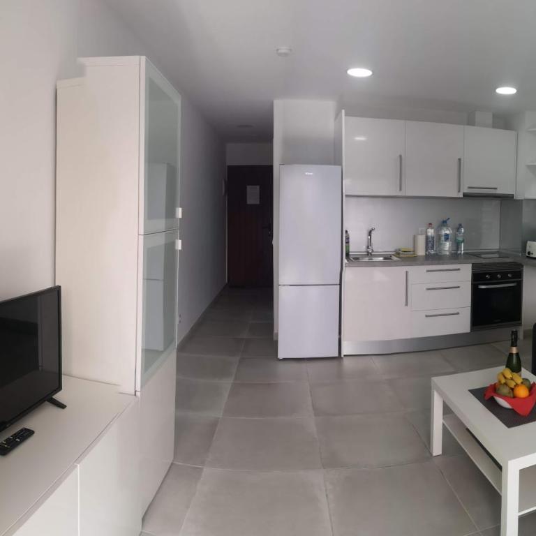 Modernes Apartment in Los Juncos II mit Poolblick, 4 Etage in Top-Lage von Playa del Ingles - One-Bedroom Apartment - 1