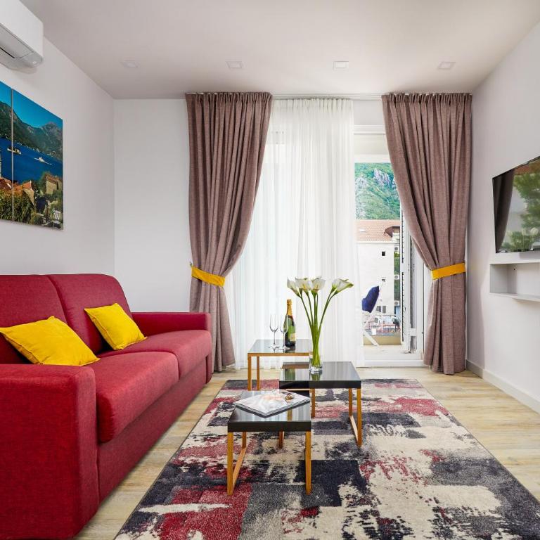 MAISON W - Deluxe One-Bedroom Apartment - 22