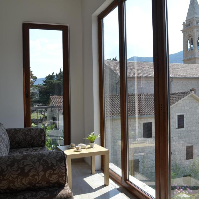 Bocche di Cattaro Apartments - One-Bedroom Apartment with Terrace and Sea View - 2