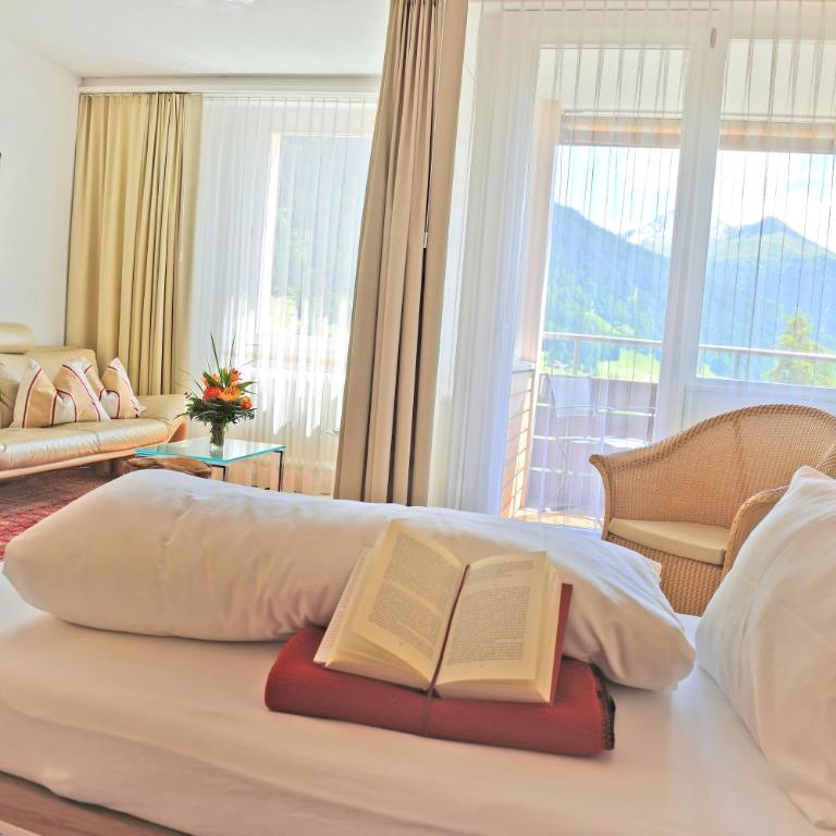Ferienwohnung Parkareal Davos - freier Blick auf Berge, ruhig, sonnig, SW-Balkon, Parkplatz - Apartment mit 1 Schlafzimmer - 11