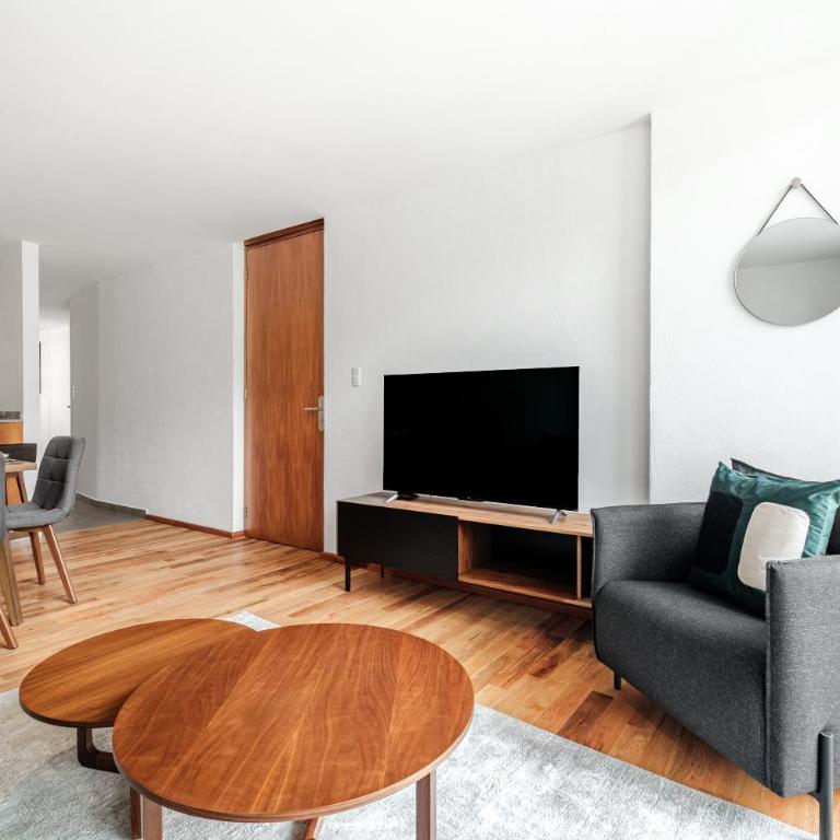 New Apartments La Condesa by VIATO - Two-Bedroom Apartment - 4