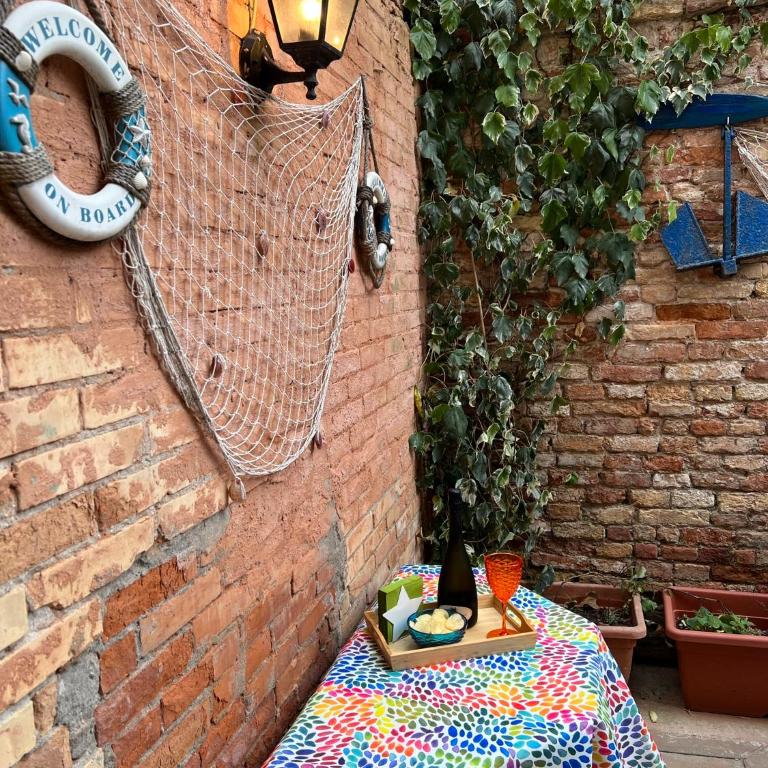Ca' Rioba - Patio Privato e Vista Canale a Cannaregio - Apartment with Terrace - 4