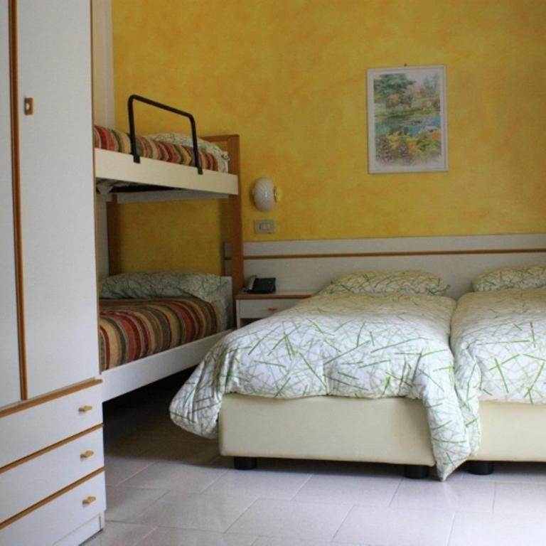 Stella D'Oro - Hotel & Apartments - Camera Quadrupla - 2