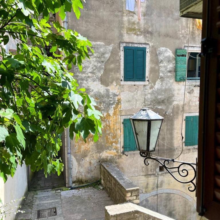Ivi apartments - One-Bedroom Apartment - 6