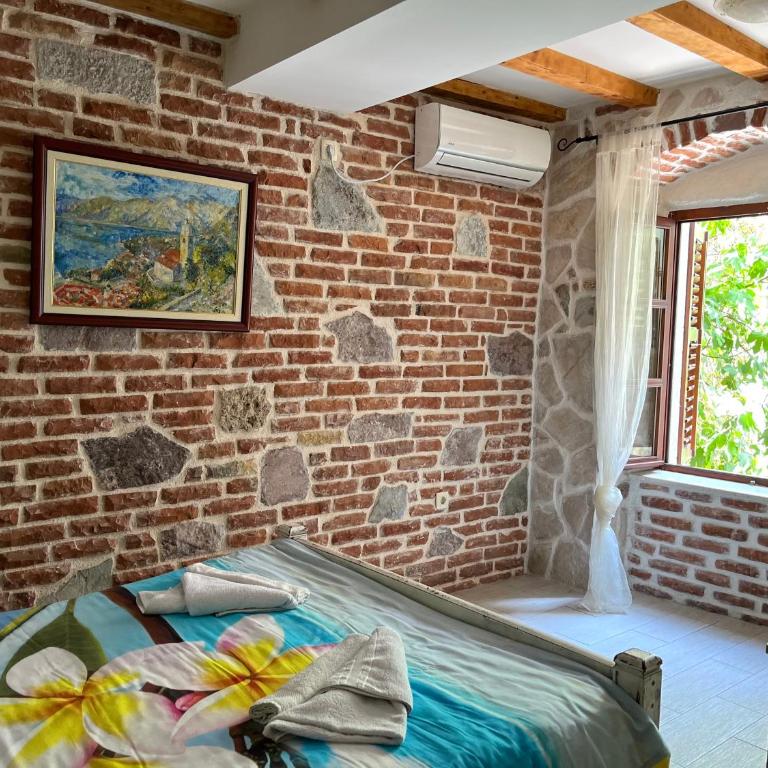 Ivi apartments - One-Bedroom Apartment - 14