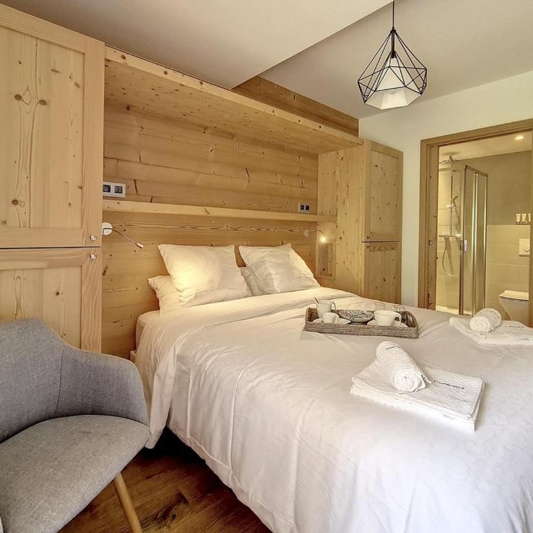 Chalet luxueux 3 chambres • Accès pistes • Sauna • Jacuzzi - FR-1-344-772 - Chalet - 12