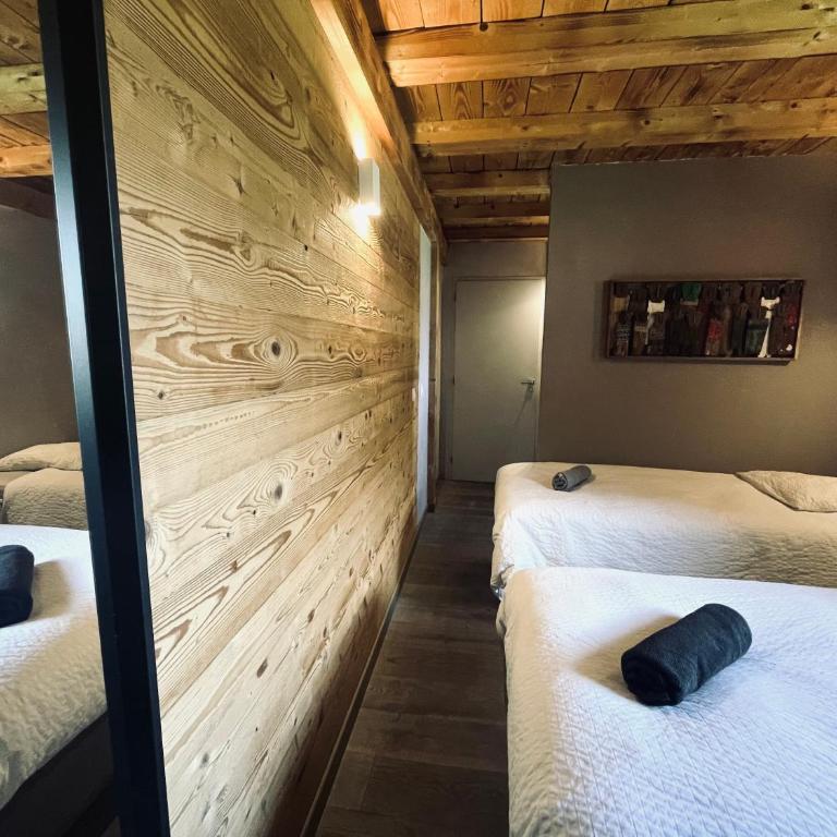 Chalet le petit Nicolas, jacuzzi, vue Mont Blanc - Chalet - 34