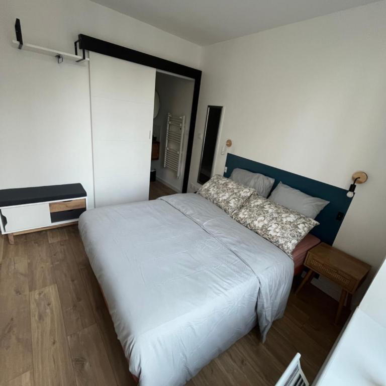 Au coeur de la Vieille Ville - Vue Cathédrale - Appartement 1 Chambre - 9