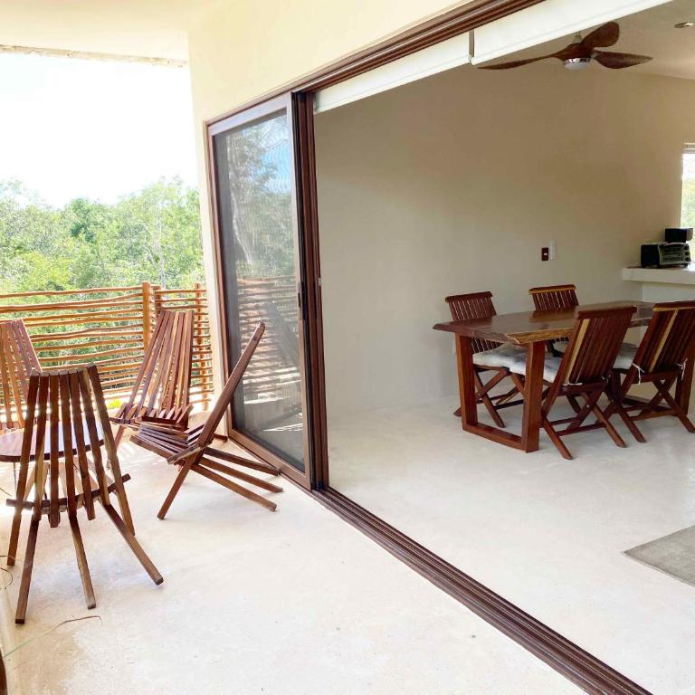 RELAX TULUM Family Friendly Apartment in the in the jungle - pools & cenotes - Two-Bedroom Apartment with Terrace - 98