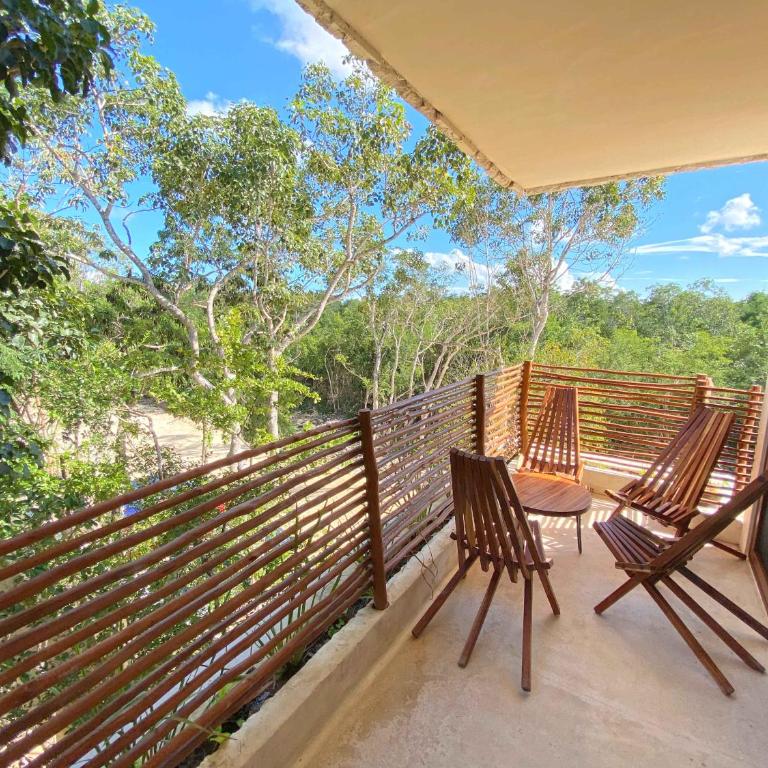 RELAX TULUM Family Friendly Apartment in the in the jungle - pools & cenotes - Two-Bedroom Apartment with Terrace - 100
