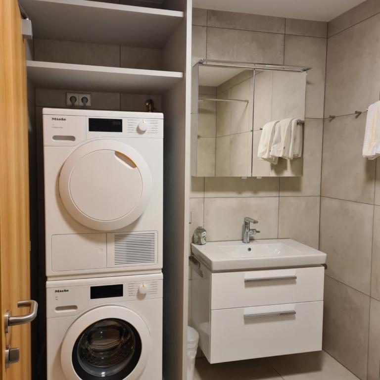 Chesa Bunita Trais - Apartment mit 2 Schlafzimmern - 11
