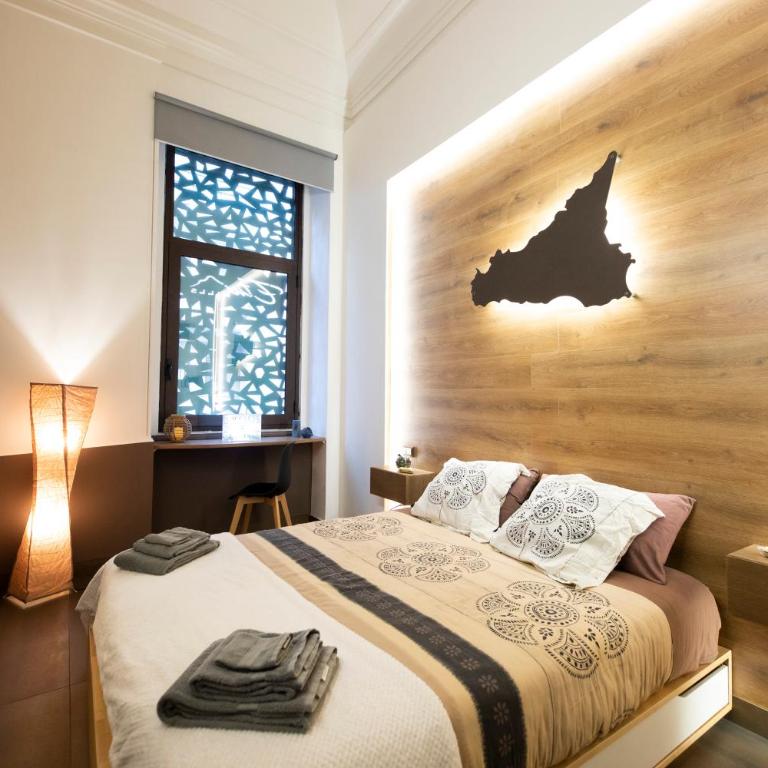 Etna Hills - Deluxe Double Room - 9