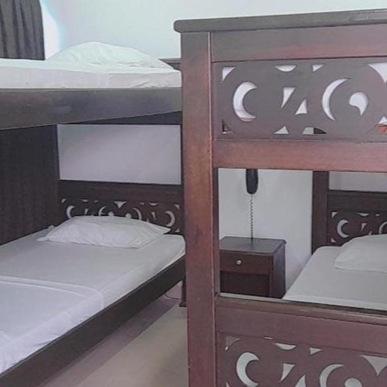 Hotel Diamante Real Cienaga - Habitación cuádruple - 3