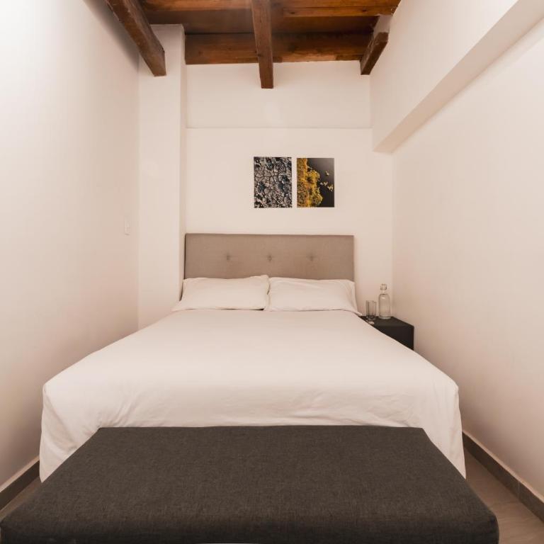 Hostal Juarez - Habitación Doble Económica - 5