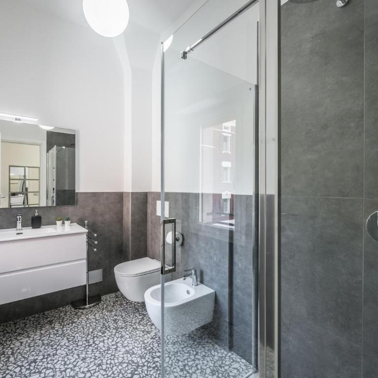Altalena sulla piazza, un affaccio d'eccezione - Appartamento con 2 Camere da Letto - 34