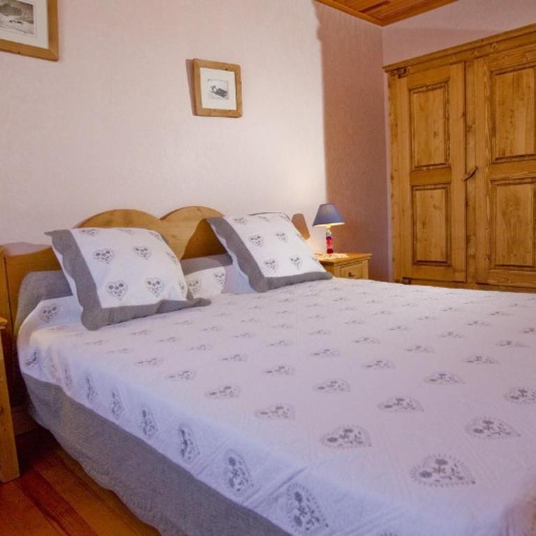 Appartement spacieux 3 pièces avec Wi-Fi et parking à Saint-Chaffrey - FR-1-762-16 - Appartement - 3