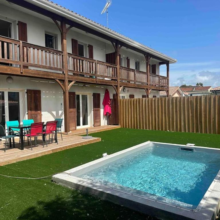 Maison 100m2 4 chambres avec piscine jardin paysage - Maison 3 Chambres - 1