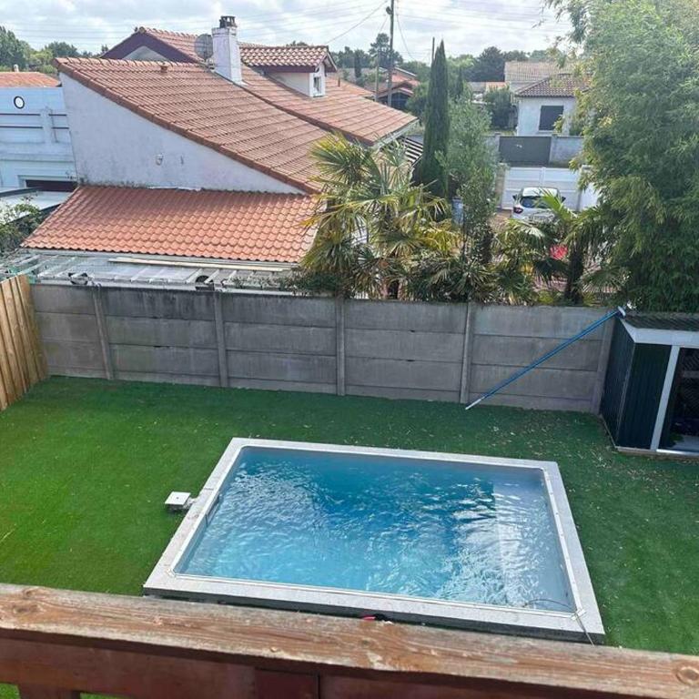Maison 100m2 4 chambres avec piscine jardin paysage - Maison 3 Chambres - 13