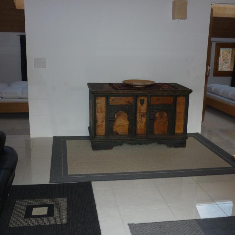 Moderne attraktive Dachwohnung für max. 6 Personen in ruhiger Umgebung - Three-Bedroom Apartment - 8