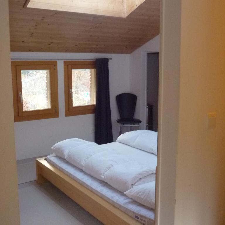 Moderne attraktive Dachwohnung für max. 6 Personen in ruhiger Umgebung - Three-Bedroom Apartment - 9