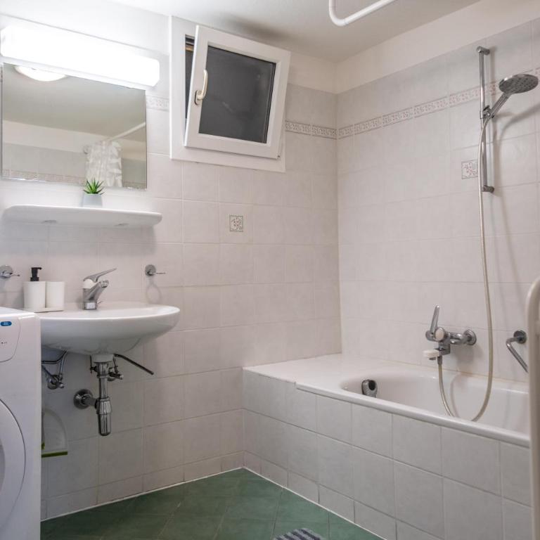 [Lake 5* Gandria] - Antico Approdo - Appartamento con 2 Camere da Letto - 19