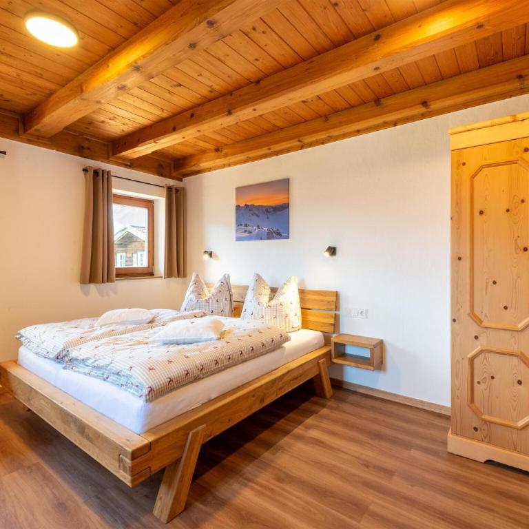 Farmhouse in Wildkogel near Ski Slopes - Maison de Vacances 5 Chambres - 23