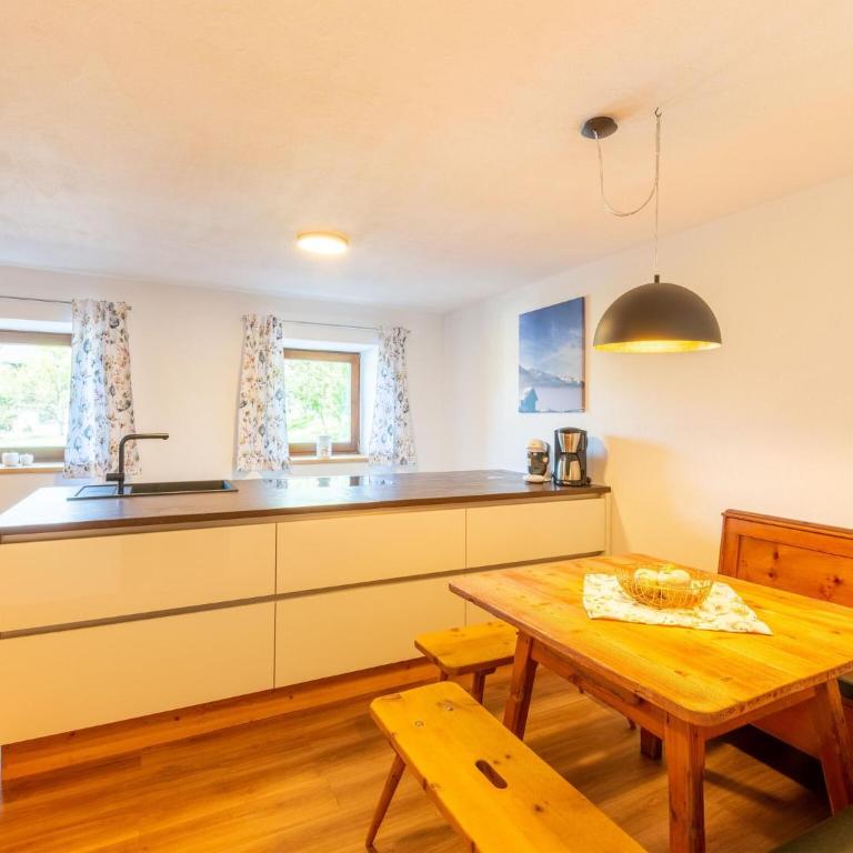 Farmhouse in Wildkogel near Ski Slopes - Maison de Vacances 5 Chambres - 12
