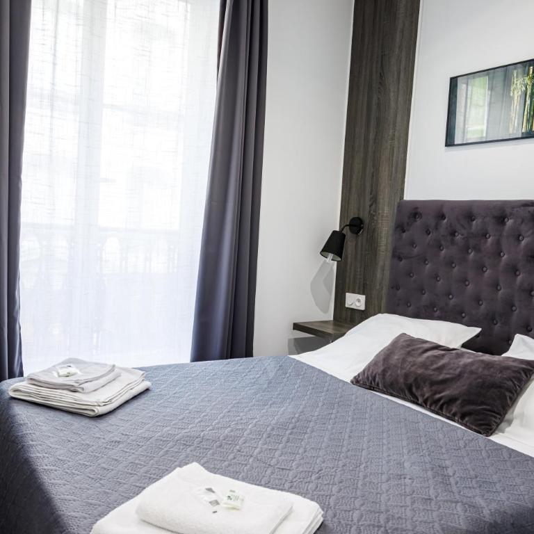 Hotel Du Dauphiné - Chambre Double - 8