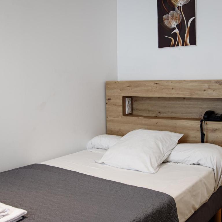 Hotel Du Dauphiné - Chambre Standard - 5