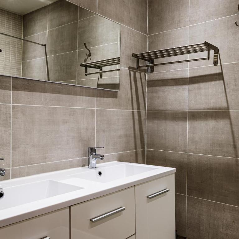 Hotel Du Dauphiné - Chambre Triple - 3