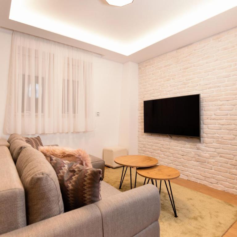 ATTIC - Two-Bedroom Apartment - 25