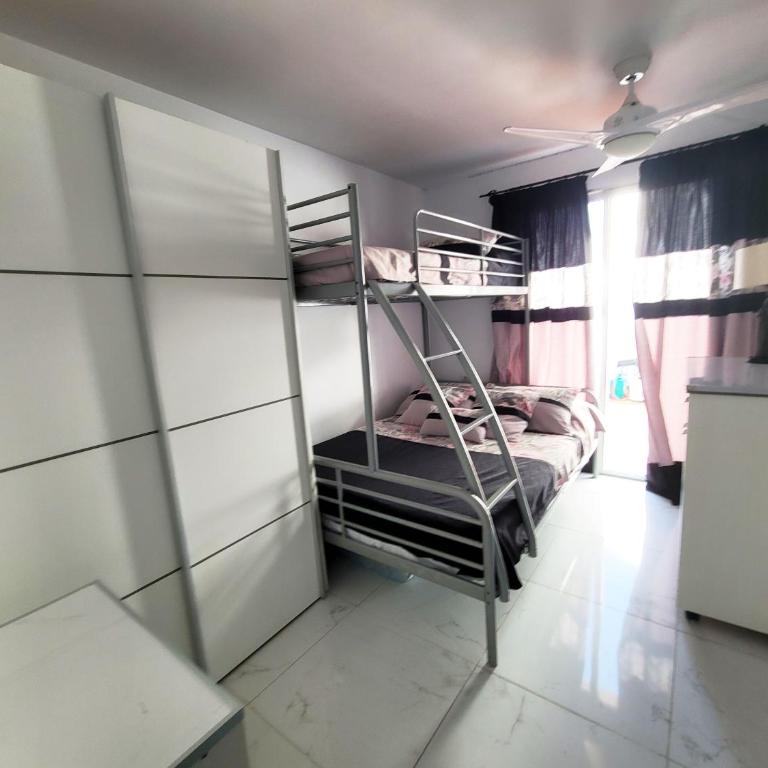 3 bedroom pool front bungalow in Costa Adeje - Casa Unifamiliar de 3 dormitorios - 17