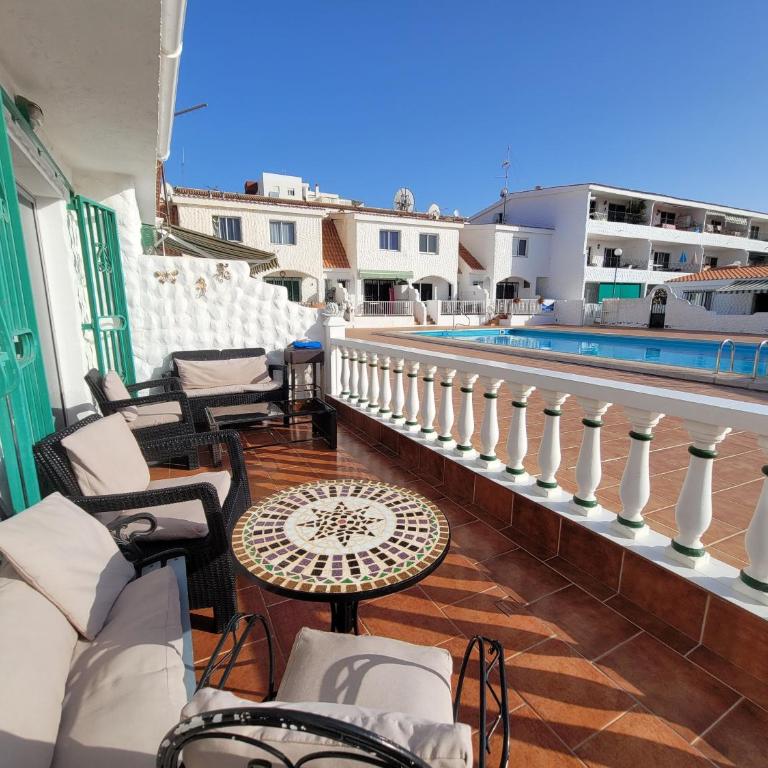 3 bedroom pool front bungalow in Costa Adeje - Casa Unifamiliar de 3 dormitorios - 15