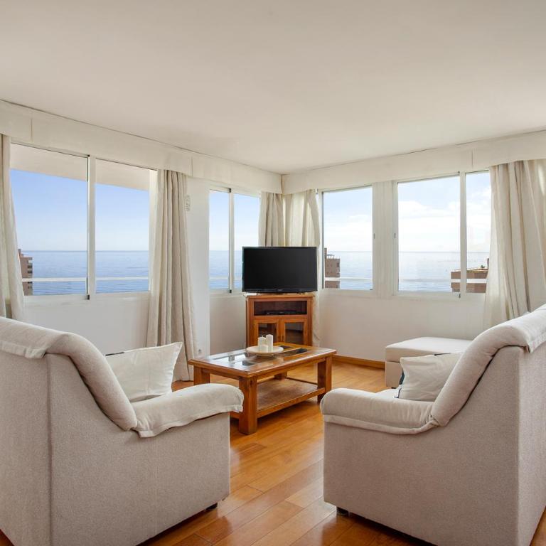 PLAYAMAR FLAT IN THE BEACH WITH POOL, TENNIS AND PADDLE COURT, GARDENs - Apartamento - 3
