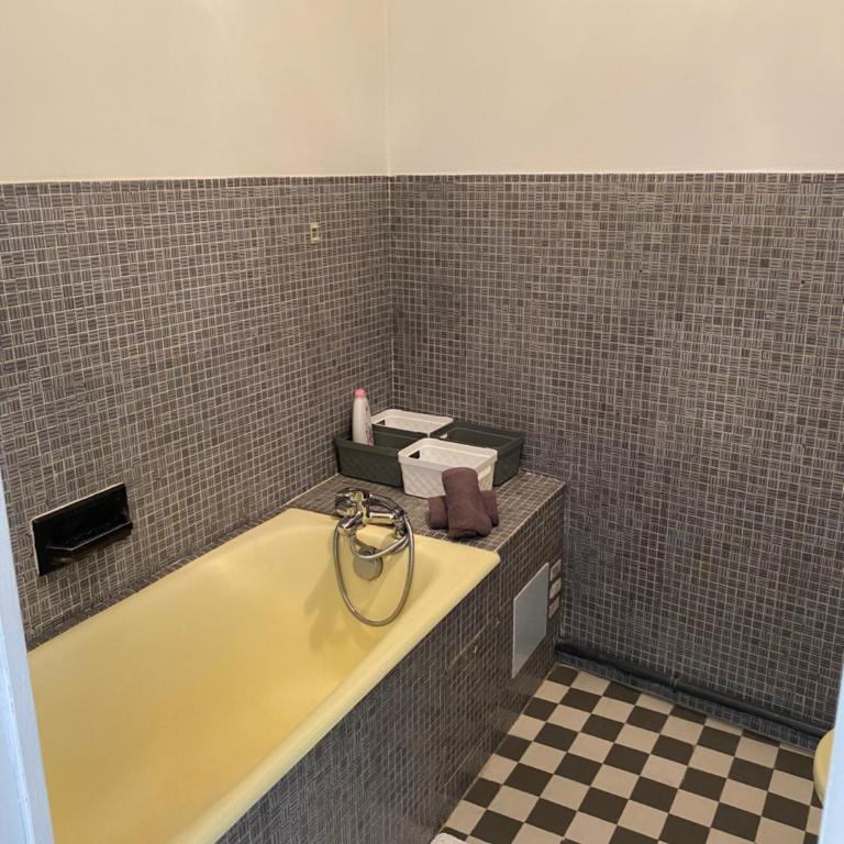 Appartement calme Stade/plage - Apartment mit 3 Schlafzimmern - 15