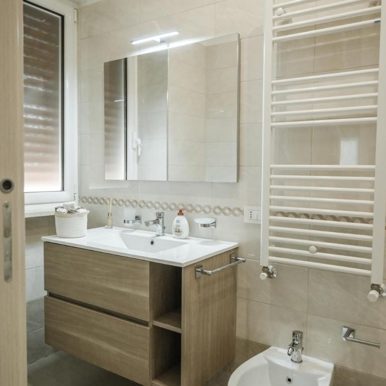 L'albero di Giada - Double Room with Private Bathroom - 7