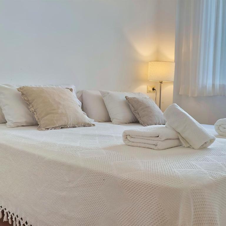 Skol 242 Excellent One Bedroom Apartment with Sea Views - Apartamento - 4