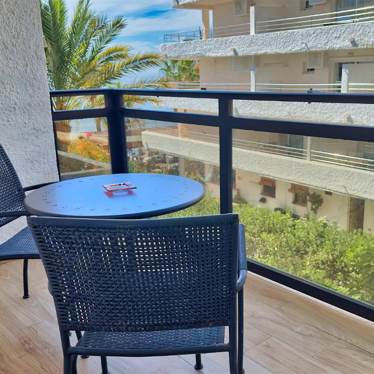 Skol 242 Excellent One Bedroom Apartment with Sea Views - Apartamento - 2